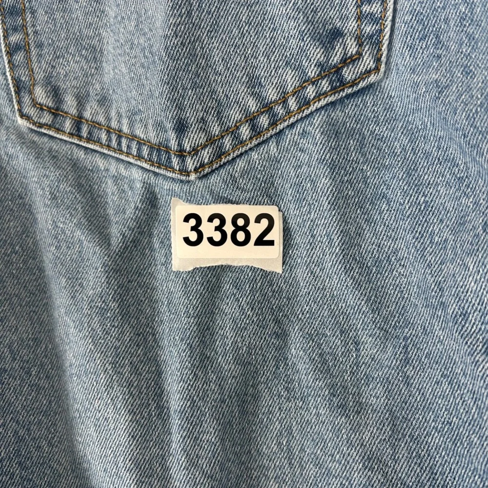 Levi's 550 Relaxed Fit Jeans Mens 38x30 Light Wash Denim Tapered Leg